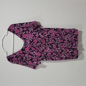 Torrid floral low cut tunic 2